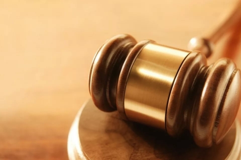 В правительстве предложили штрафовать за взятки юрлица и их дочерние компании
