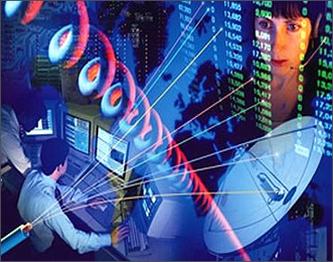 Снизить страховые взносы для высоких технологий