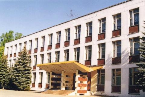 Государство сэкономит деньги на школах