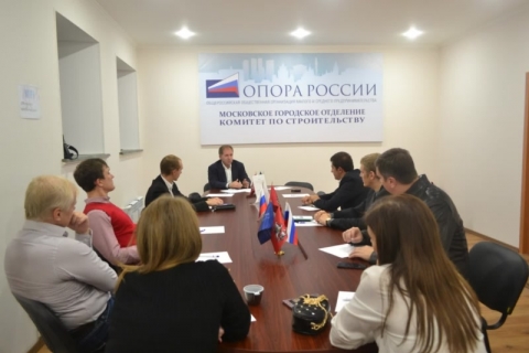 Состоялся семинар о влиянии курса рубля на положение бизнеса в России